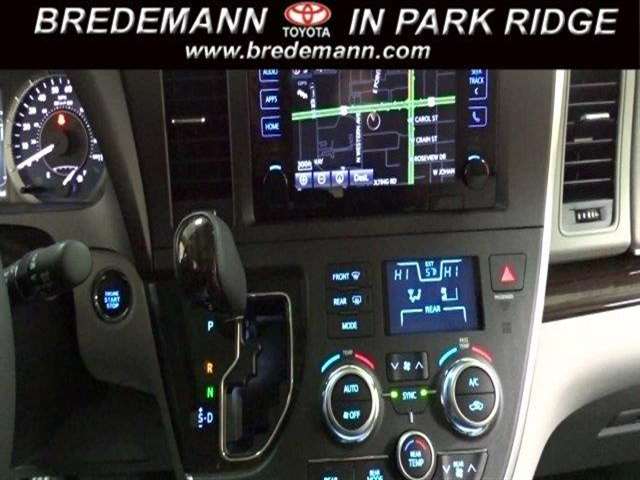 Toyota Sienna 2017 photo 10